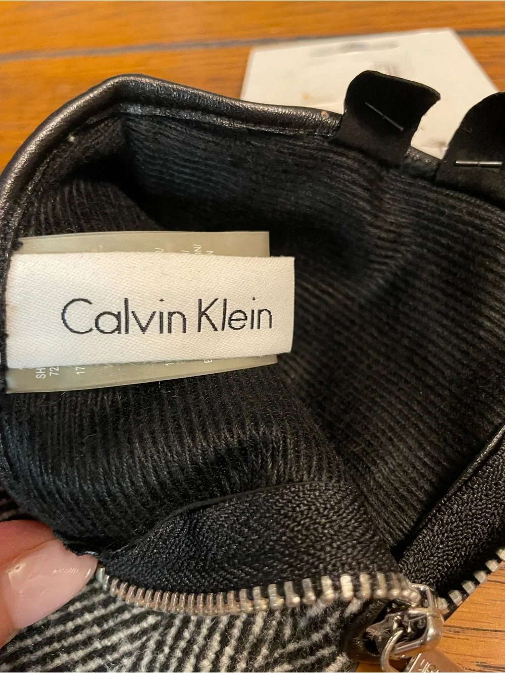 Calvin Klein Herringbone Leather Gloves NWT